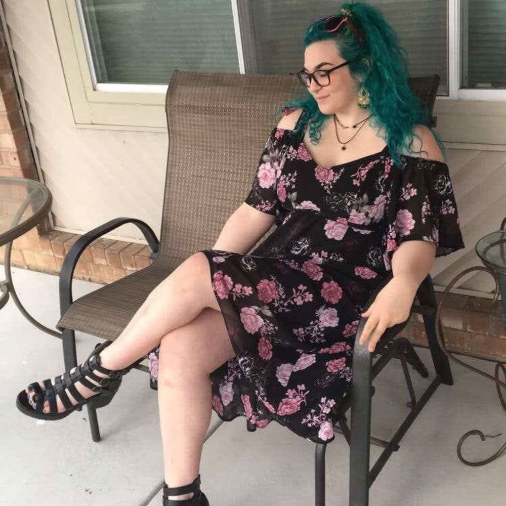 Meet your Posher, Genni